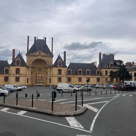 Fontainebleau Hypercentre Place D'Armes 2 Chambres Exterior foto
